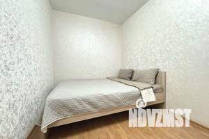 2-к квартира, посуточно, 45м2, 5/5 этаж