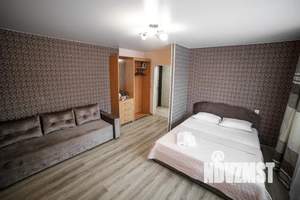 1-к квартира, посуточно, 35м2, 1/9 этаж