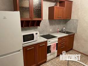 1-к квартира, посуточно, 42м2, 8/12 этаж