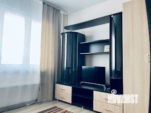 1-к квартира, посуточно, 33м2, 6/17 этаж