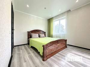 3-к квартира, посуточно, 75м2, 1/1 этаж