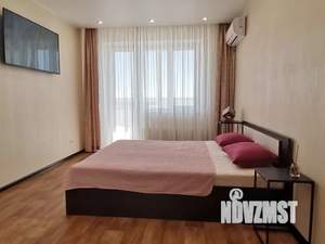 1-к квартира, посуточно, 40м2, 10/10 этаж