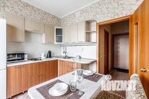 1-к квартира, посуточно, 35м2, 6/12 этаж