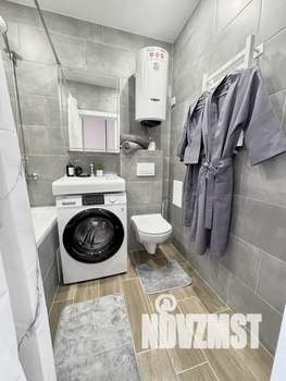 Студия квартира, посуточно, 30м2, 13/20 этаж