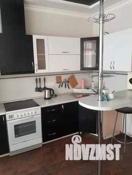 1-к квартира, посуточно, 50м2, 6/8 этаж