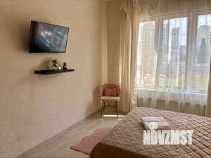 1-к квартира, посуточно, 41м2, 3/12 этаж