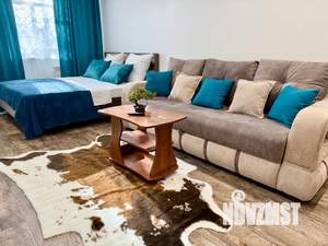 1-к квартира, посуточно, 38м2, 3/5 этаж