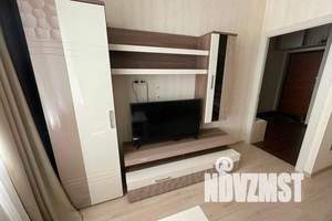 1-к квартира, посуточно, 42м2, 12/16 этаж