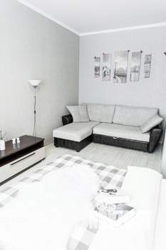 1-к квартира, посуточно, 35м2, 1/1 этаж