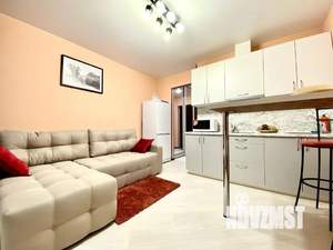 Студия квартира, посуточно, 30м2, 6/9 этаж