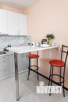 Студия квартира, посуточно, 30м2, 6/10 этаж