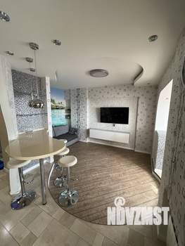 Студия квартира, на длительный срок, 40м2, 17/18 этаж