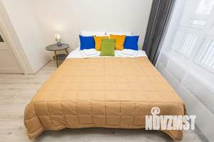 1-к квартира, посуточно, 40м2, 3/9 этаж