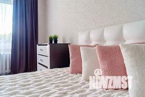 1-к квартира, посуточно, 40м2, 3/9 этаж