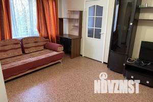 2-к квартира, посуточно, 48м2, 1/5 этаж