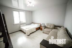 1-к квартира, посуточно, 40м2, 1/1 этаж