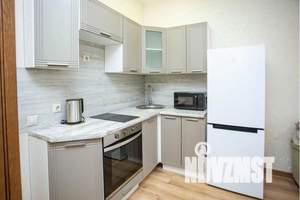 2-к квартира, посуточно, 40м2, 1/15 этаж