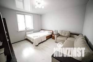 1-к квартира, посуточно, 40м2, 3/16 этаж