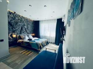 1-к квартира, посуточно, 36м2, 4/15 этаж