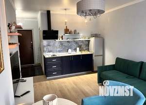 1-к квартира, посуточно, 44м2, 7/18 этаж