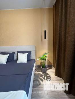 1-к квартира, посуточно, 27м2, 4/18 этаж