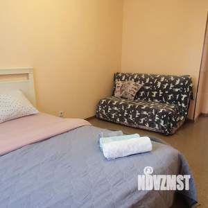 2-к квартира, посуточно, 55м2, 1/1 этаж