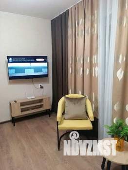 1-к квартира, посуточно, 38м2, 1/1 этаж