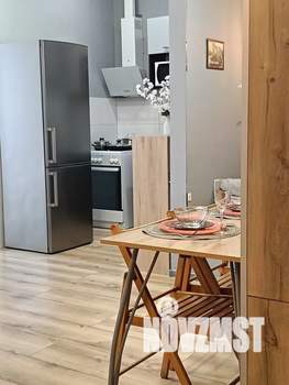 2-к квартира, посуточно, 43м2, 9/16 этаж