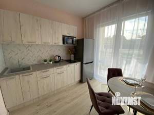 1-к квартира, посуточно, 40м2, 3/9 этаж