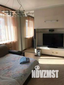 1-к квартира, посуточно, 38м2, 1/1 этаж