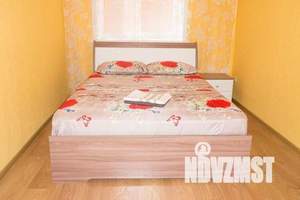 1-к квартира, посуточно, 60м2, 2/5 этаж