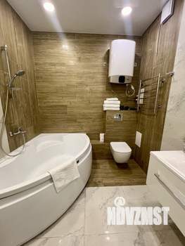 2-к квартира, посуточно, 45м2, 11/16 этаж