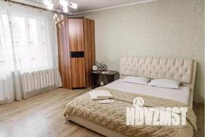 1-к квартира, посуточно, 40м2, 3/10 этаж