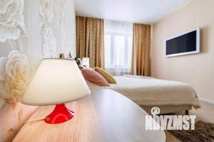 2-к квартира, посуточно, 52м2, 1/1 этаж