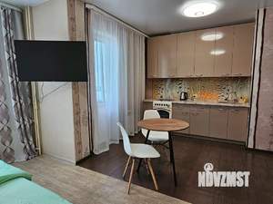 Студия квартира, посуточно, 40м2, 17/18 этаж