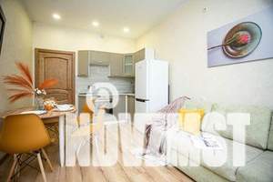 2-к квартира, посуточно, 40м2, 1/15 этаж