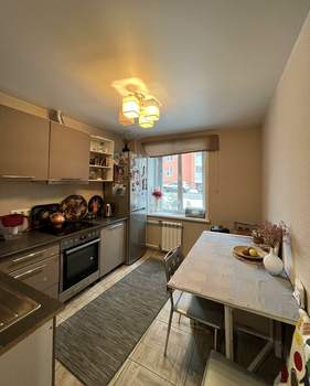 3-к квартира, на длительный срок, 60м2, 1/10 этаж