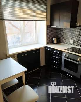 1-к квартира, на длительный срок, 32м2, 2/5 этаж