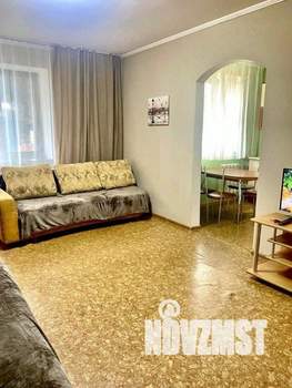 3-к квартира, посуточно, 65м2, 1/1 этаж