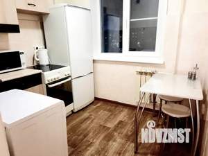 1-к квартира, посуточно, 35м2, 4/5 этаж