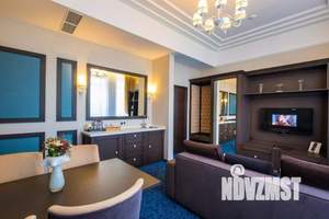 2-к квартира, посуточно, 44м2, 1/1 этаж