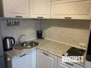 1-к квартира, посуточно, 40м2, 4/10 этаж