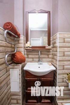 2-к квартира, посуточно, 60м2, 1/1 этаж