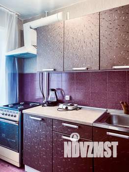 3-к квартира, посуточно, 60м2, 1/5 этаж