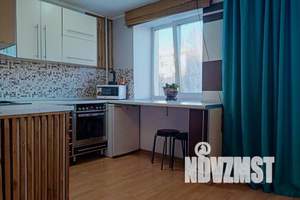 1-к квартира, посуточно, 33м2, 1/5 этаж