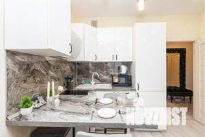 2-к квартира, посуточно, 40м2, 1/10 этаж