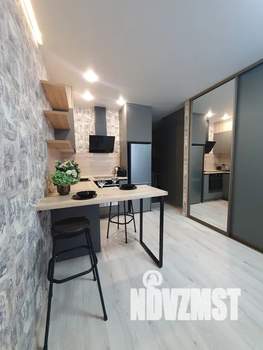 1-к квартира, посуточно, 38м2, 6/18 этаж