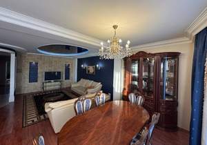 4-к квартира, на длительный срок, 126м2, 6/10 этаж