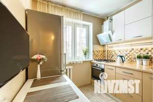 2-к квартира, посуточно, 48м2, 2/5 этаж