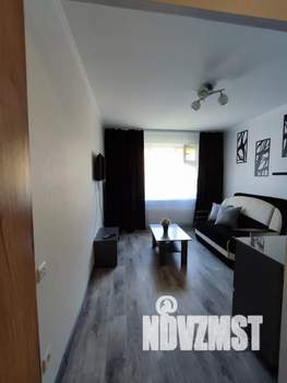 Студия квартира, посуточно, 17м2, 2/9 этаж